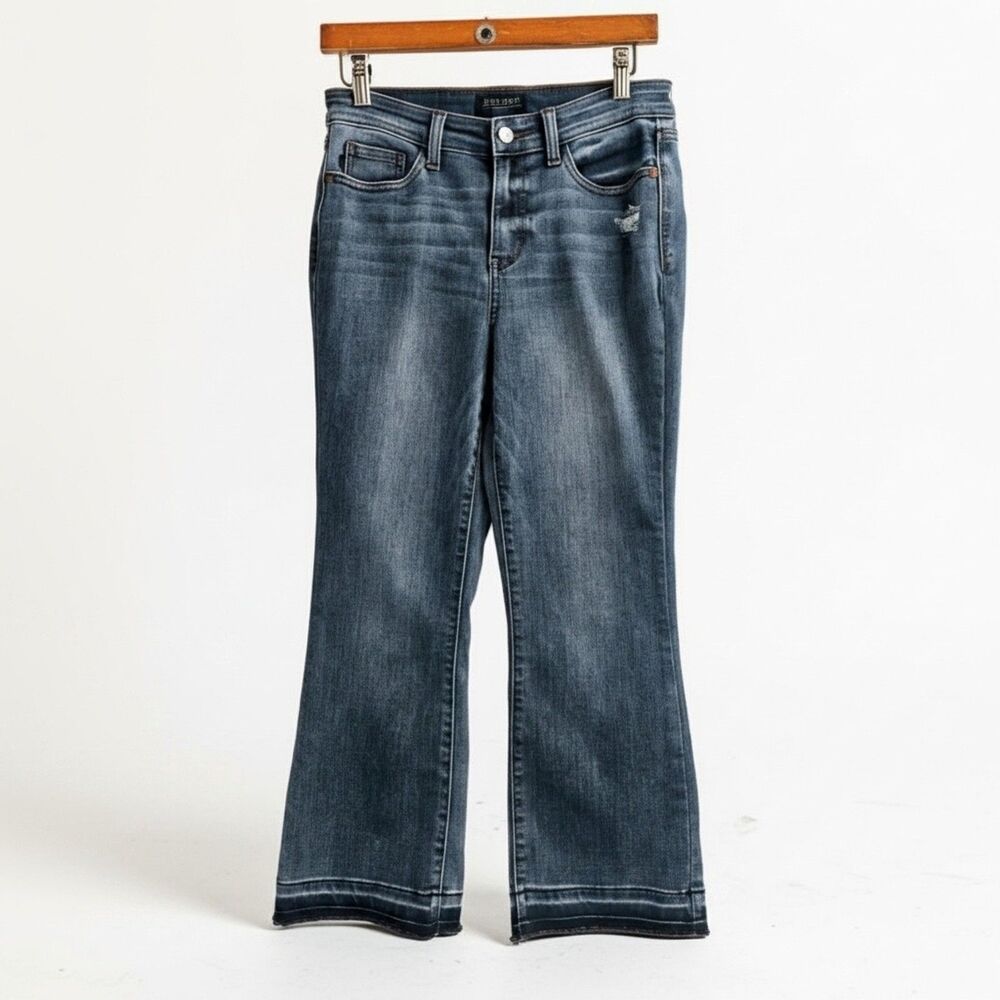 Judy Blue Cropped Boot Sz 5/27 US 4 Medium Wash Blue Stretch Indie